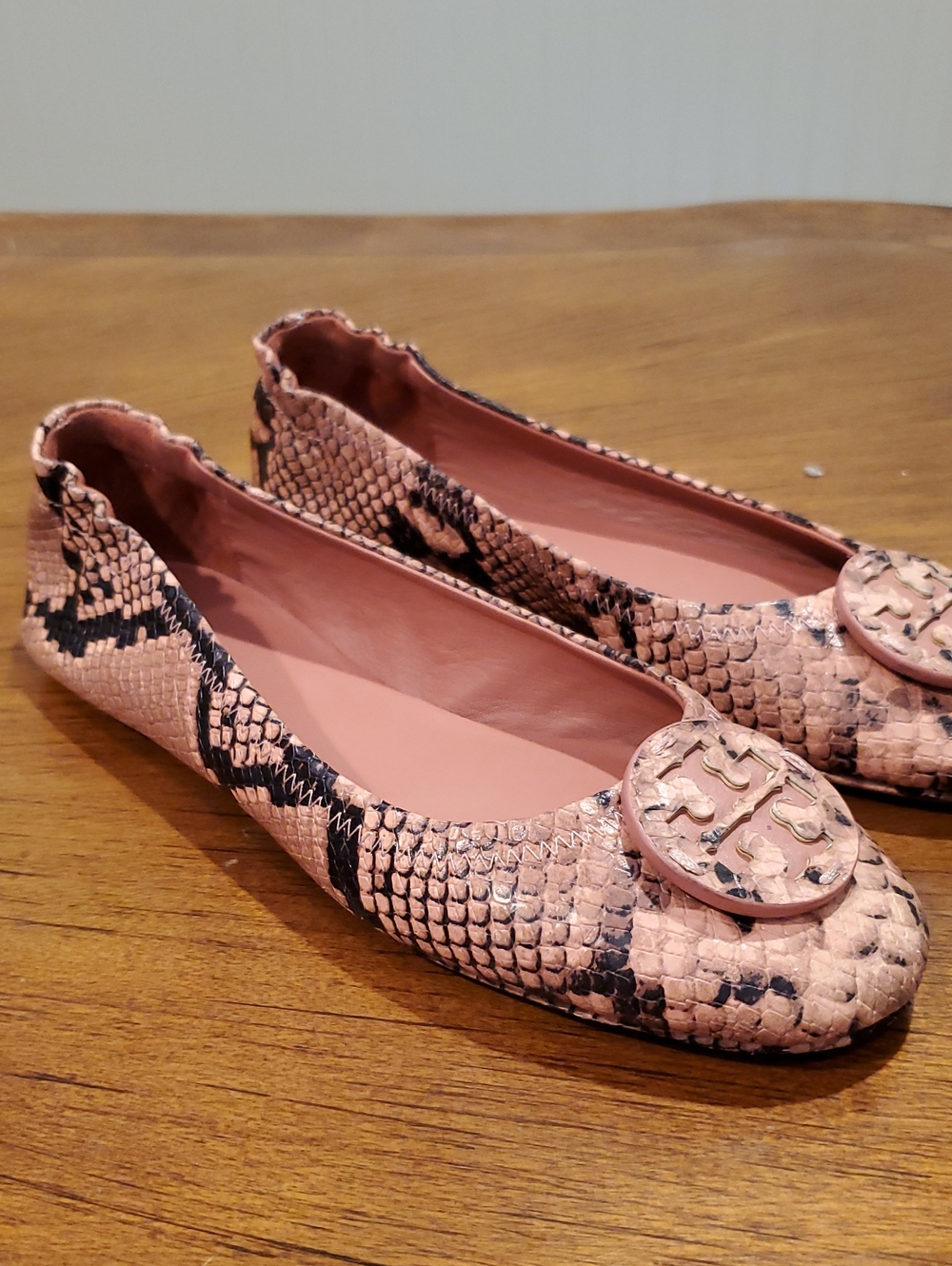 Tory Burch Snake Minnie Travel Ballet Flats